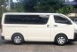 Toyota HiAce GL 2016 MT White Van For Sale -8