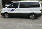 Hyundai Starex GRX 2005 MT White Van For Sale -1