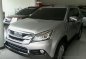 Well-maintained Isuzu MU-X 2017 for sale-2