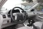 Well-kept Toyota Corolla Altis E 2012 for sale-3