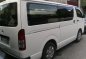 Well-kept Toyota Hiace 2016 COMMUTER M/T for sale-3