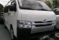 Well-maintained Toyota Hiace 2016 COMMUTER M/T for sale-2