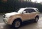 2010 Toyota Fortuner G 4x2 DSL AT Silver For Sale -2