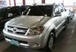 Good as new Toyota Hilux 2008 for sale-3