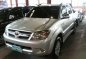 Good as new Toyota Hilux 2008 for sale-3