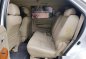 Good as new Toyota Fortuner 2010 for sale-9