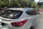 Hyundai Tucson 2011 AT White SUV For Sale -2