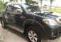 Toyota Hilux G 4x4 2010 model top of the line FOR SALE-2