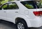 Toyota Fortuner 2006 AT White SUV For Sale -1