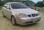 Chevrolet Optra 1.6ls manual slightly used rush sale-2