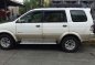 Isuzu Crosswind XUV 2008 MT White For Sale -2