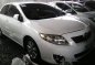 Well-maintained Toyota Corolla Altis 2009 E M/T for sale-2