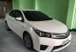 Toyota Corolla Altis 2014 MT 1.6 White For Sale -1
