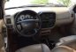 Ford Escape 4x4 2005 AT Silver SUV For Sale -5