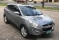 Well-maintained Hyundai Tucson LX20 2011 for sale-1