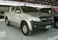 Well-maintained Toyota Hilux 2011 for sale-1