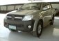 Well-maintained Toyota Hilux 2011 for sale-3