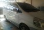 Like New Nissan Serena for sale-3