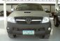 Well-maintained Toyota Hilux 2011 for sale-5