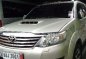 For sale Toyota Fortuner 2014 V 4x2 automatic silka gold metallic-2