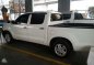 Toyota Hilux 2005 model for sale-3