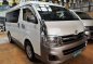 Toyota Hiace GL Grandia 2013 MT for sale-1