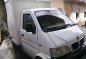 For sale... Isuzu Elf close van dhong fheng 10 feet-0