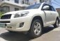 Toyota RAV4 2009 pearl white 25k km only for sale-5