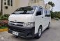 Toyota Hi Ace Commuter 2012 like Grandia for sale -0