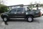 Rush sale Toyota Hilux manual 4x4 2007 model-0