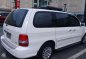 Kia Sedona Carnival White Van 2003 For Sale -2