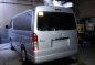 Well-maintained Toyota Hiace 2017 for sale-3