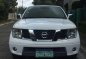 Nisaan Navara LE PICK UP 2009 White For Sale -0