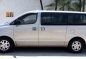 Hyundai Grand Starex 2014 Gold for sale-4