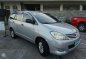 Toyota Innova E 2010 manual for sale -0