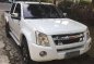 Isuzu D-max 2010 AT White Pickup For Sale -1