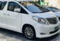 2010 Toyota Alphard 2.4V White Van For Sale -4