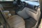 2009 Kia Carens AT Diesel Black MPV For Sale -4