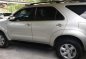 Toyota Fortuner 2010 G A/T for sale-3