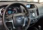 Ford Ranger 4x4 Matic 3.2 2015 model top of the line-9