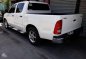 Toyota Hilux 2006 2.5 d4d diesel engine for sale-5