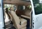 Hyundai Grand Starex vgt gold 2010 for sale-8