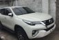 2017 Toyota Fortuner 2.4 V 4x2 Automatic White n White for sale-2