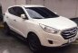 Hyundai Tucson WHITE FOR SALE-2