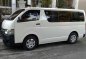 2013 Hiace Commuter for sale -1