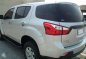 Good as new Isuzu MU-x 2015 for sale-3