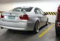 Well-maintained BMW 320i AT 2008 for sale-3