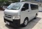 2017 TOYOTA Hi-Ace Commuter 3.0L engine Manual Transmission hiace-0