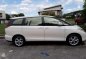 2009 toyota Previa P.white Automatic-2