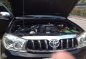 Toyota Fortuner G 2011 automatic 2.5L D-4D turbo diesel engine, 4/2-5